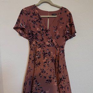 Express Short Sleeve Floral Wrap Dress (Size Small: Pink)